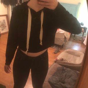 Cropped hoodie
